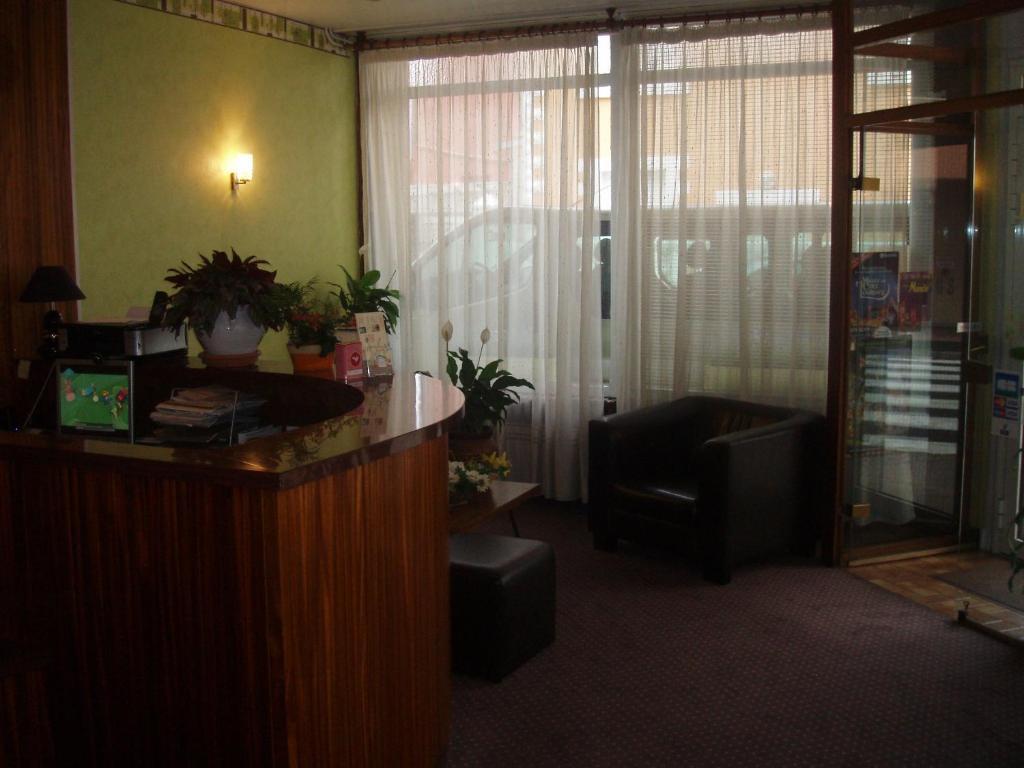 Hotel Du Viscos Лурд Экстерьер фото